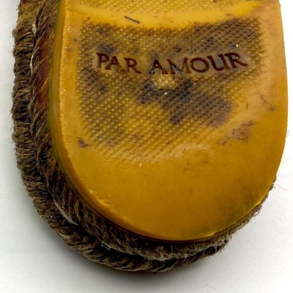 Authentic Gucci Quilted Leather Espadrille Sandals Size 35,5 Gold Color - Picture 12 of 13